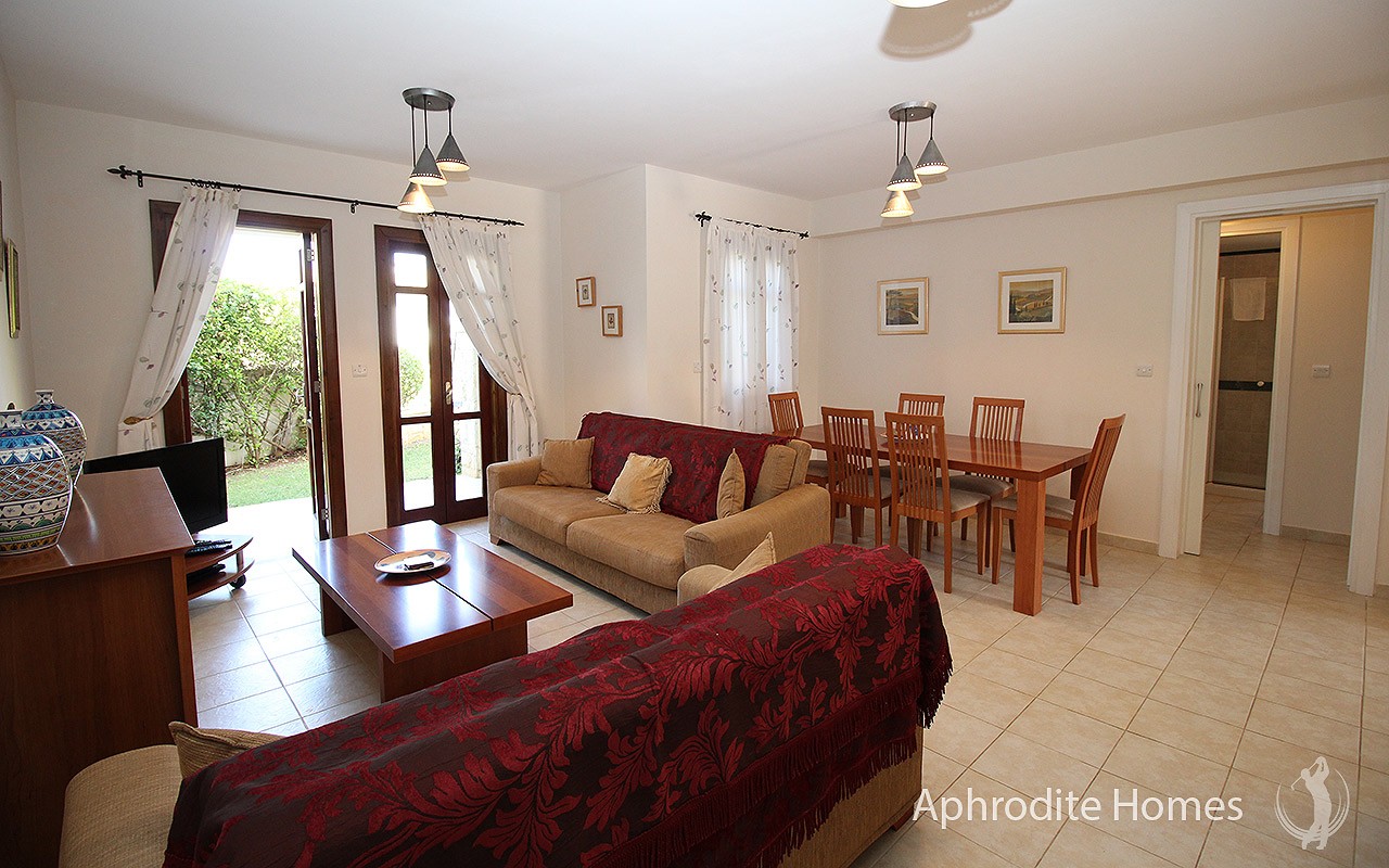 AH233P - 3-Bed Luxury Apartment