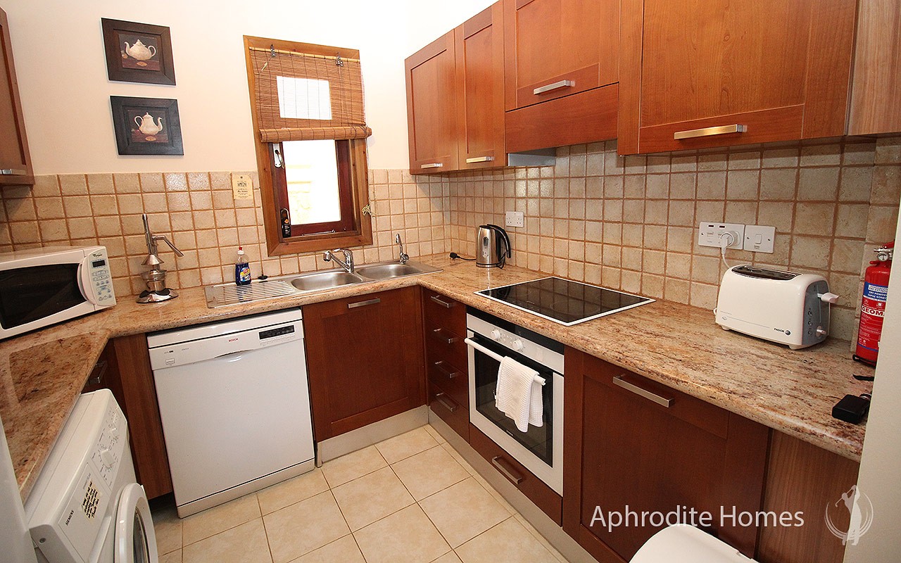 AH233P - 3-Bed Luxury Apartment