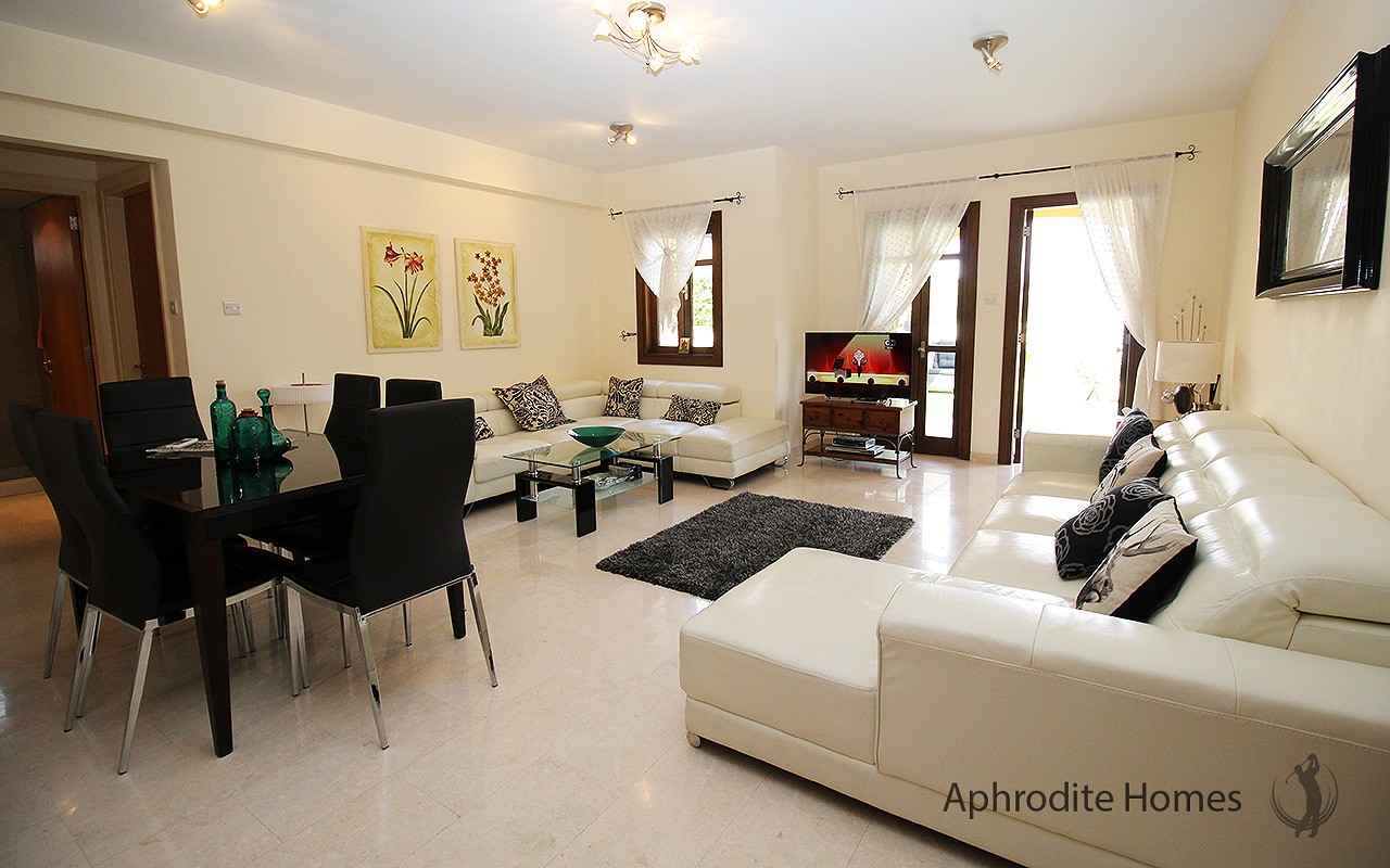 AH237P - 3-Bed Luxury Apartment