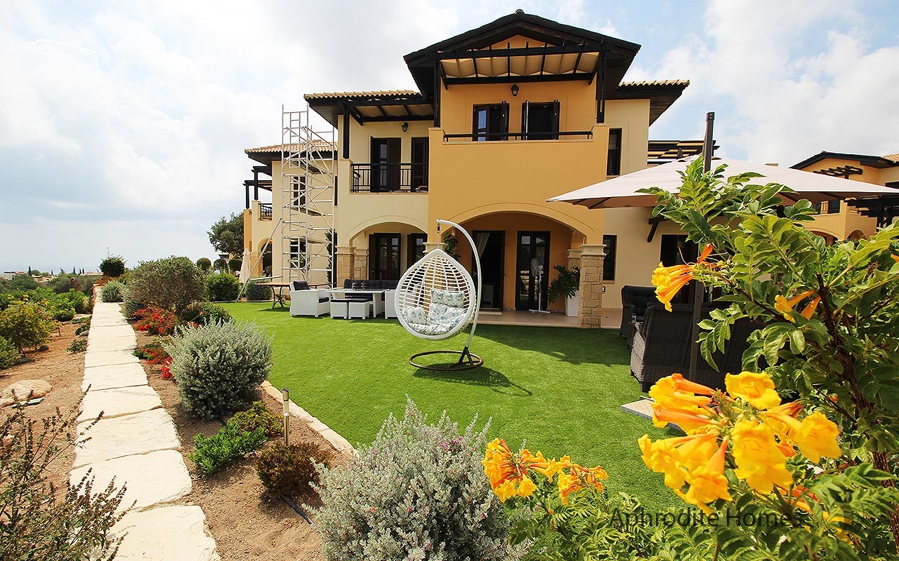 AH237P - 3-Bed Luxury Apartment