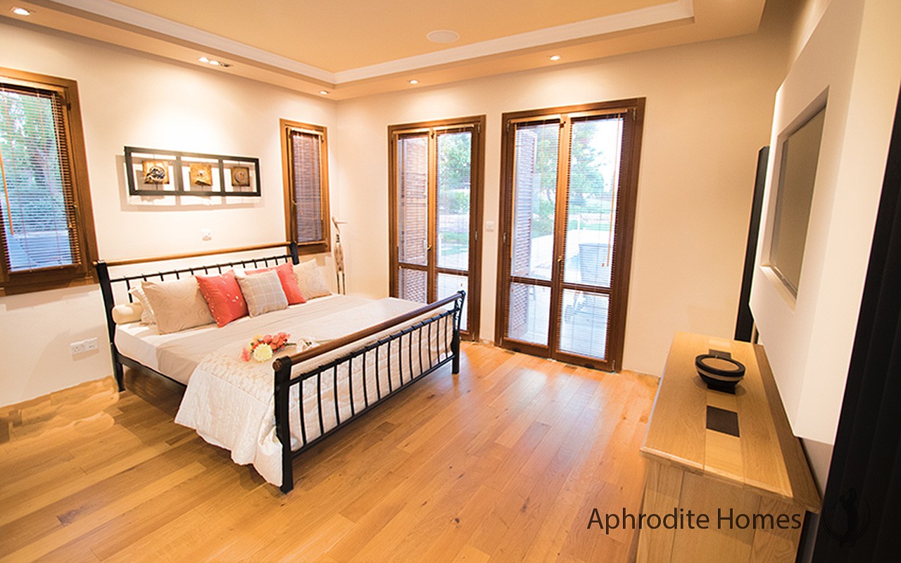 AH238V-4-Bed Luxury Detached Villa