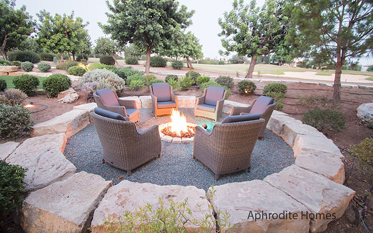 AH238V-4-Bed Luxury Detached Villa