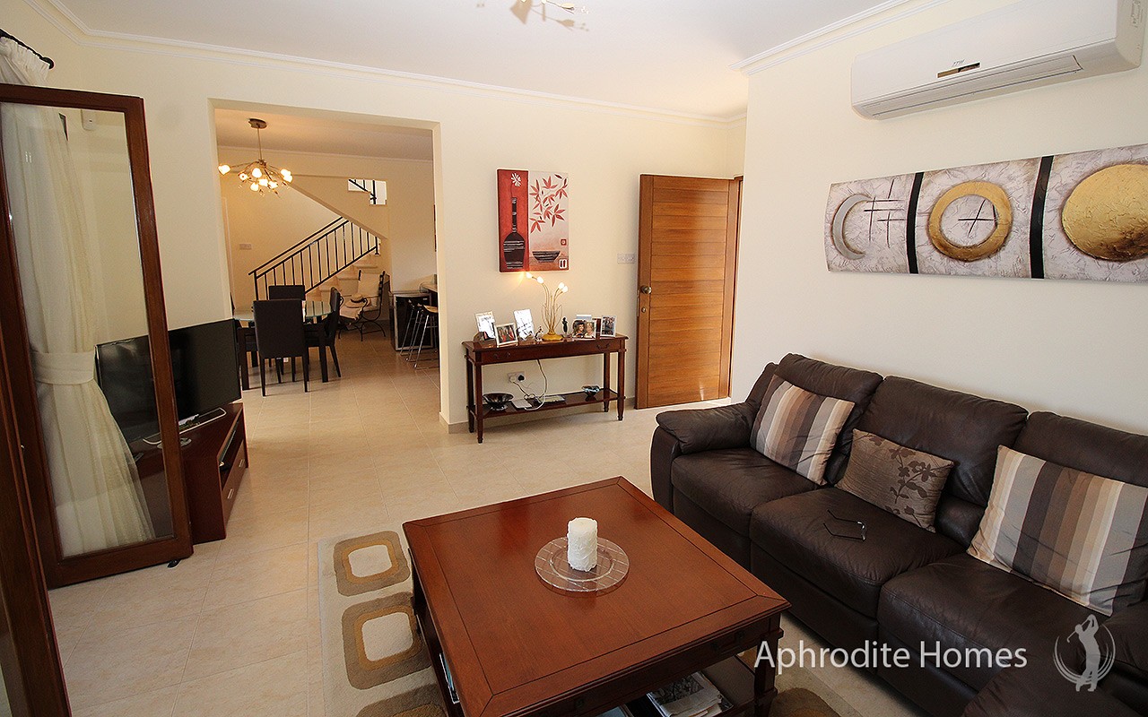 AH241V-3-Bed Luxury Detached Villa