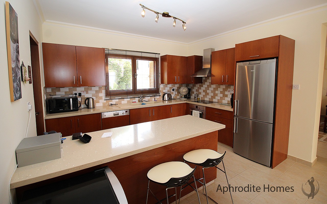 AH241V-3-Bed Luxury Detached Villa