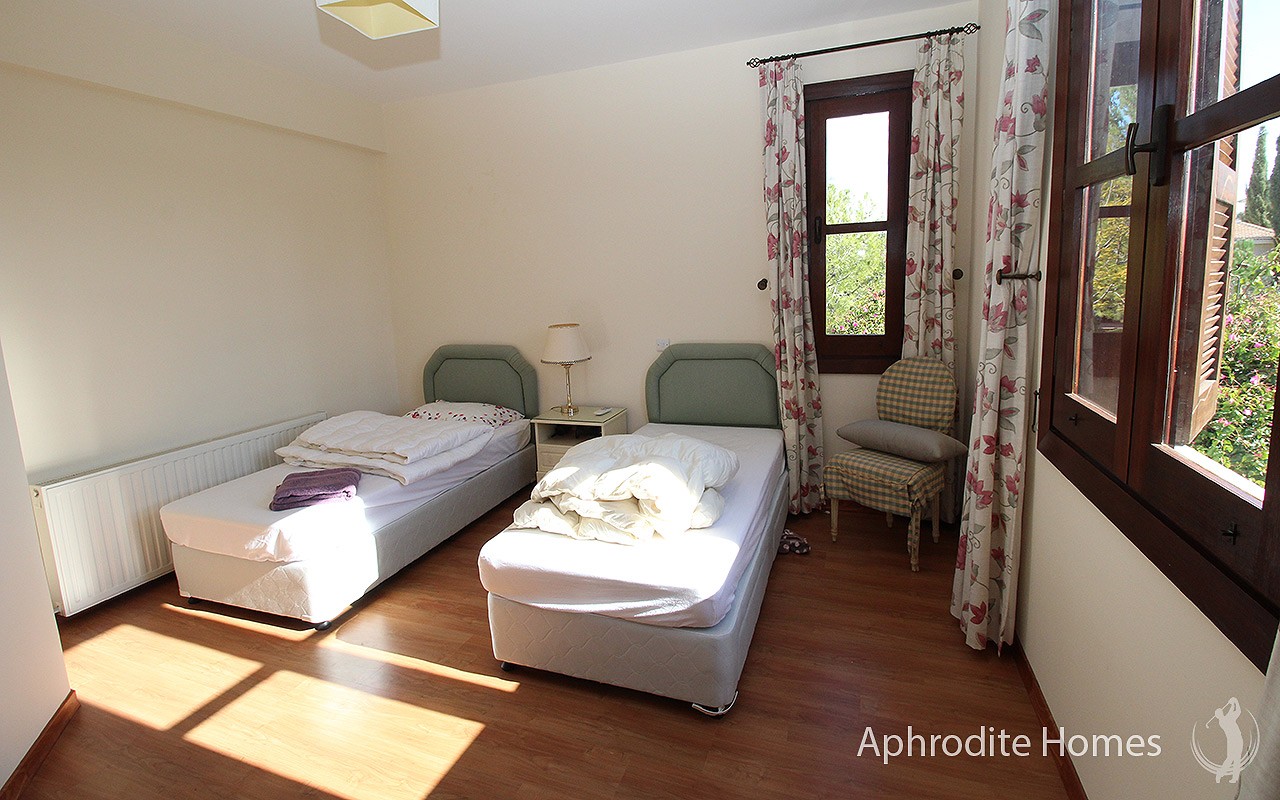 AH245V - 4-Bed Luxury Detached Villa