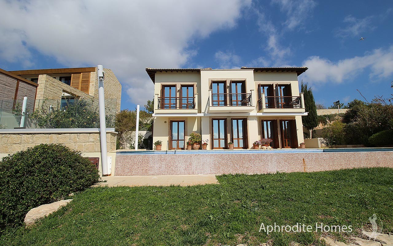 AH259V - 4-Bed Luxury Detached Villa