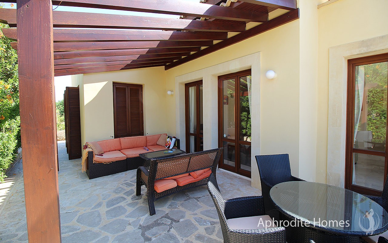 AH270V - 2-Bed Luxury Detached Villa