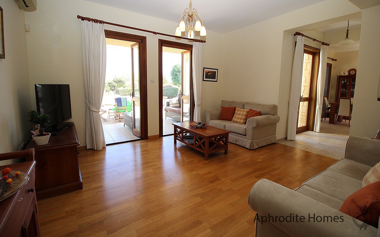 AH271V - 3-Bed Luxury Detached Villa