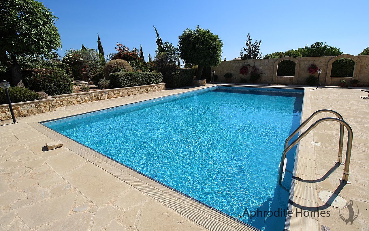 AH271V - 3-Bed Luxury Detached Villa