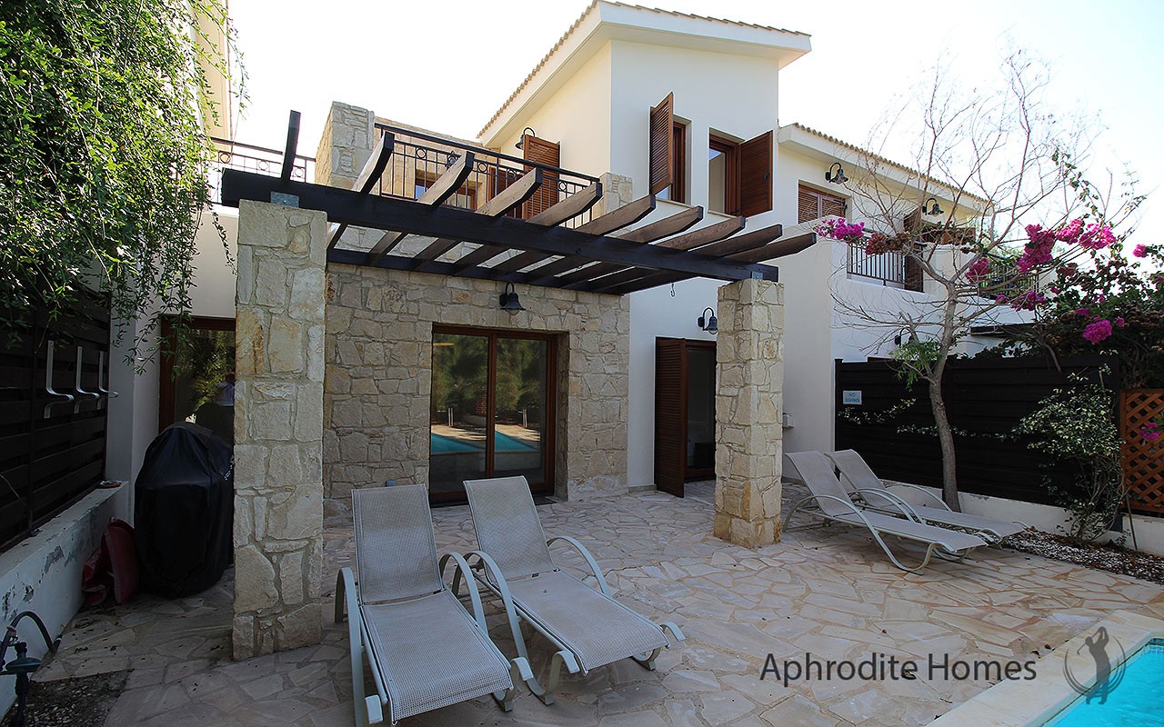 AH281P - 2-Bed Luxury Townhouse