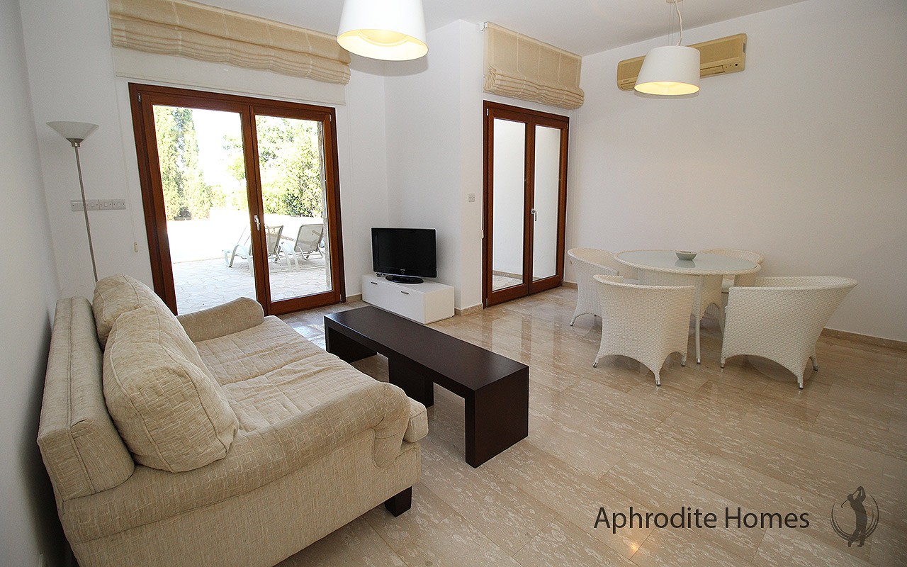 AH281P - 2-Bed Luxury Townhouse