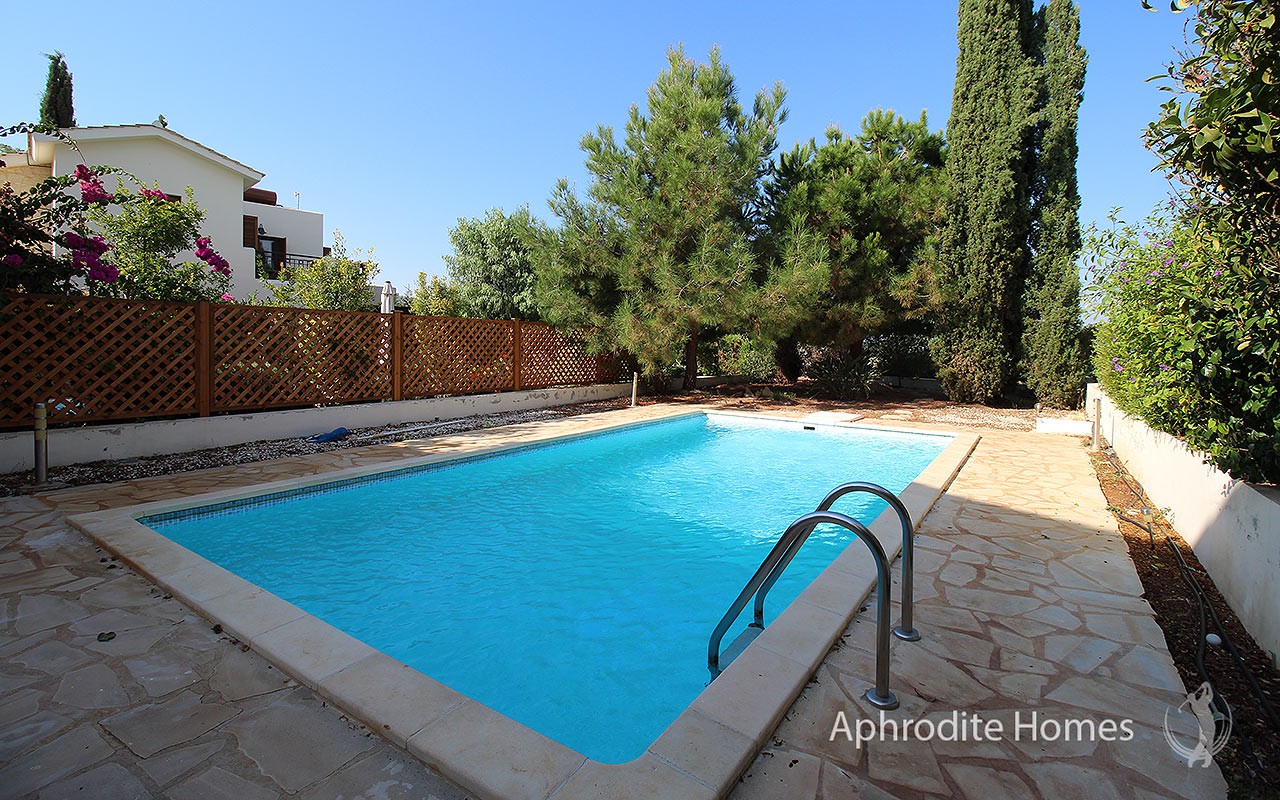 AH281P - 2-Bed Luxury Townhouse