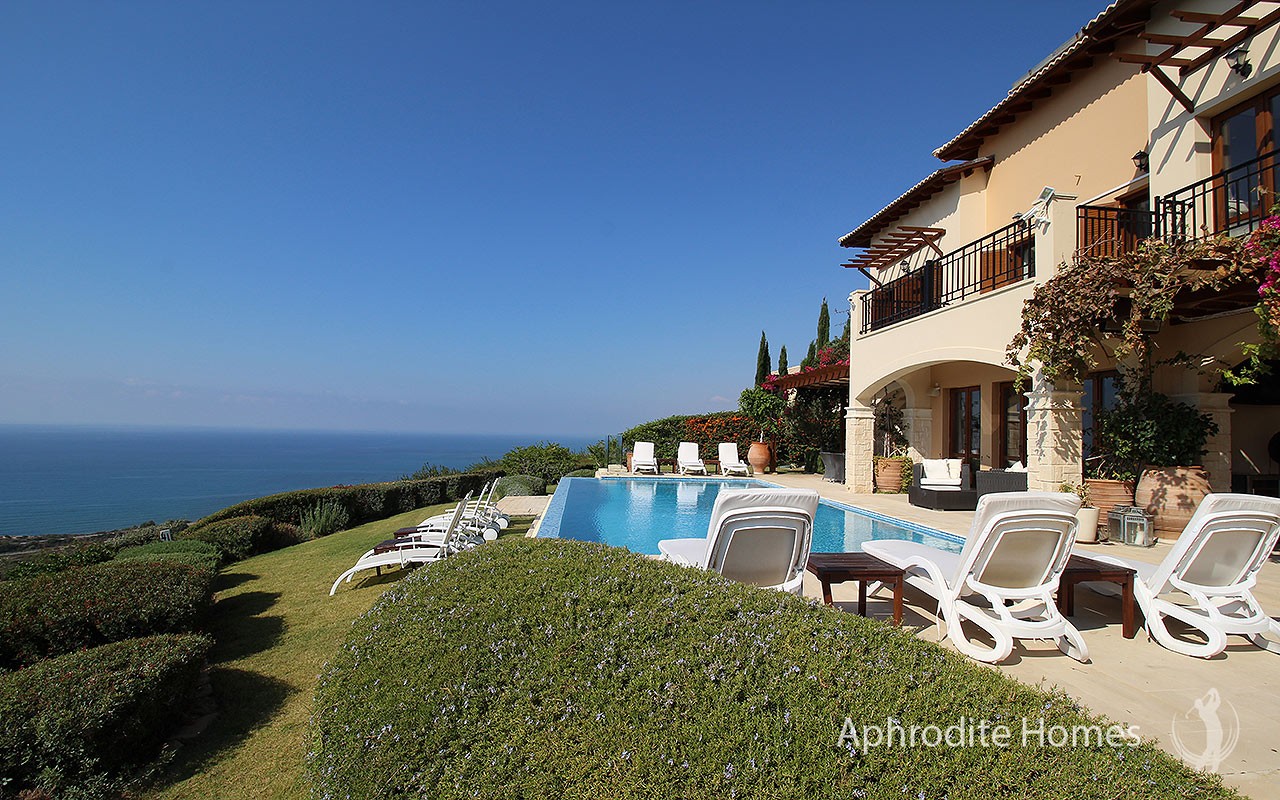 AH283P - 5-Bed Super Luxury Villa