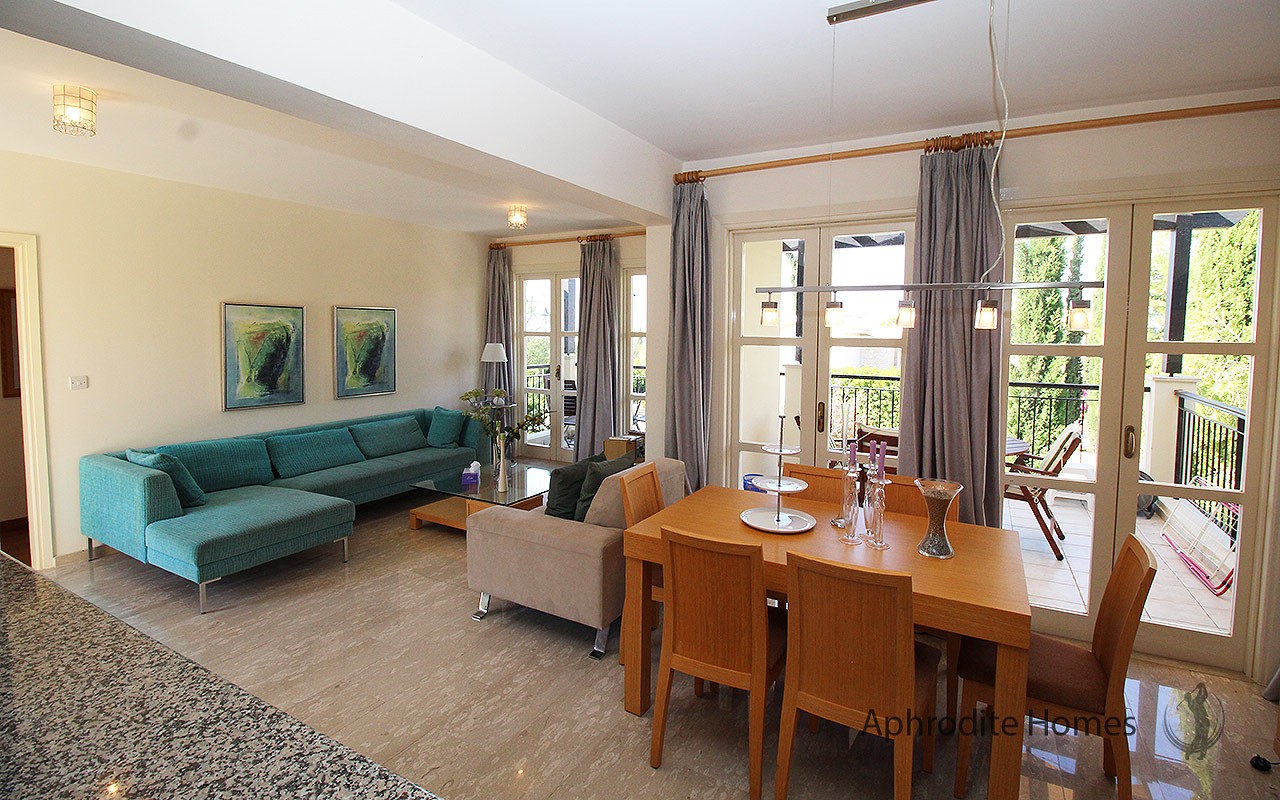 AH285P - 3-Bed Luxury Apartment
