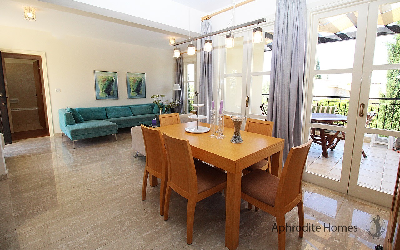 AH285P - 3-Bed Luxury Apartment