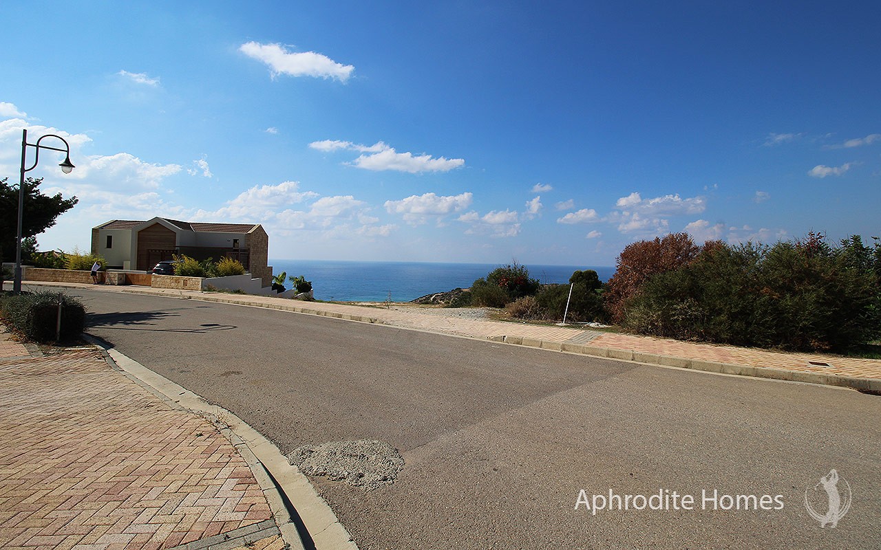 AH286V - Luxury Plot of Land