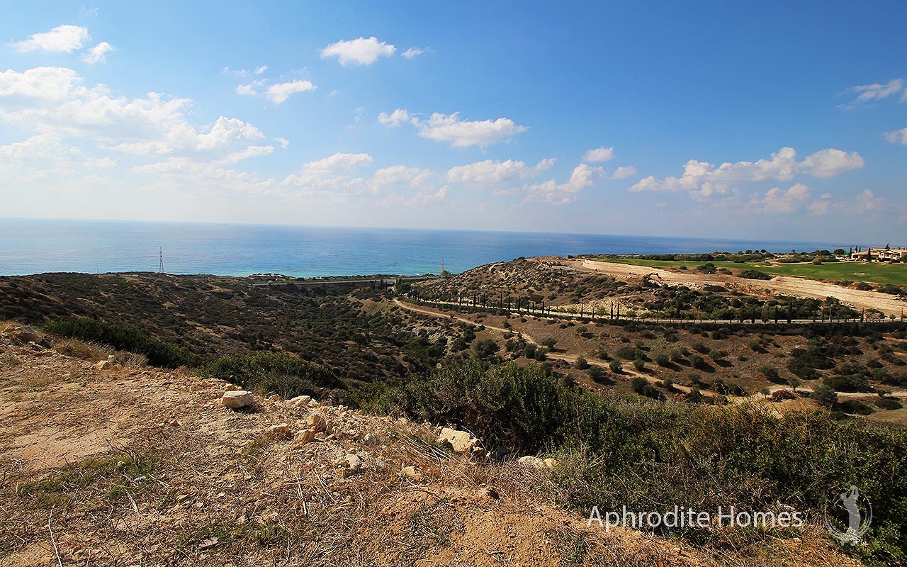 AH286V - Luxury Plot of Land