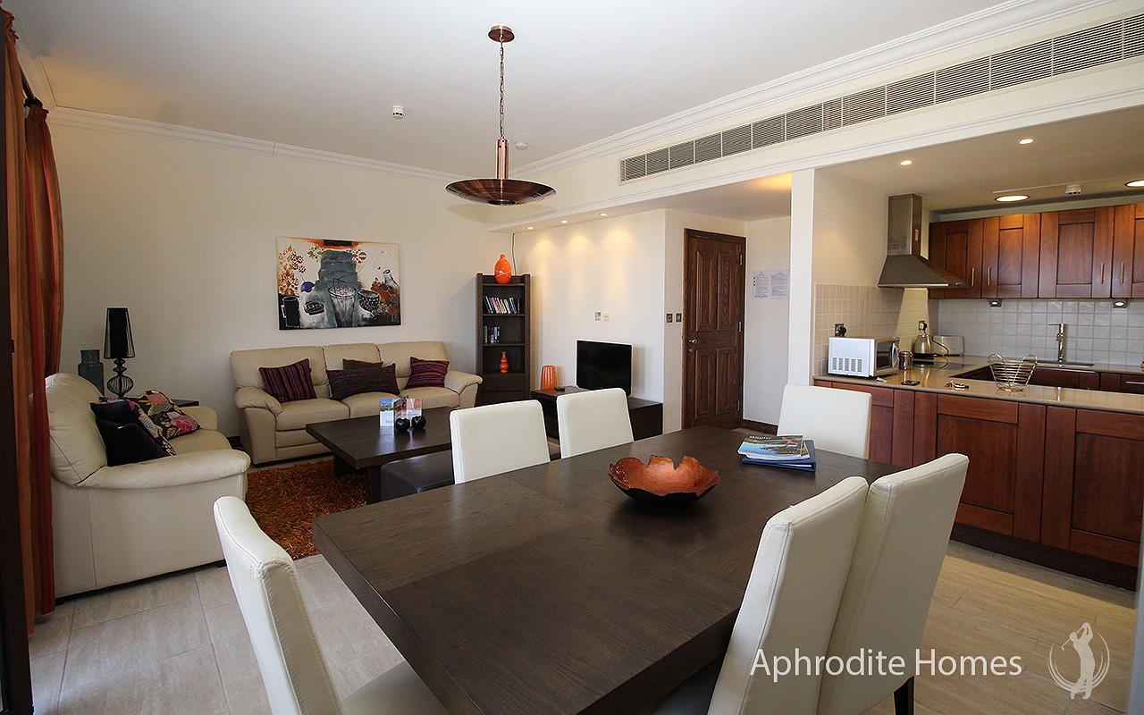 AH289P - 2-Bed Luxury Apartment