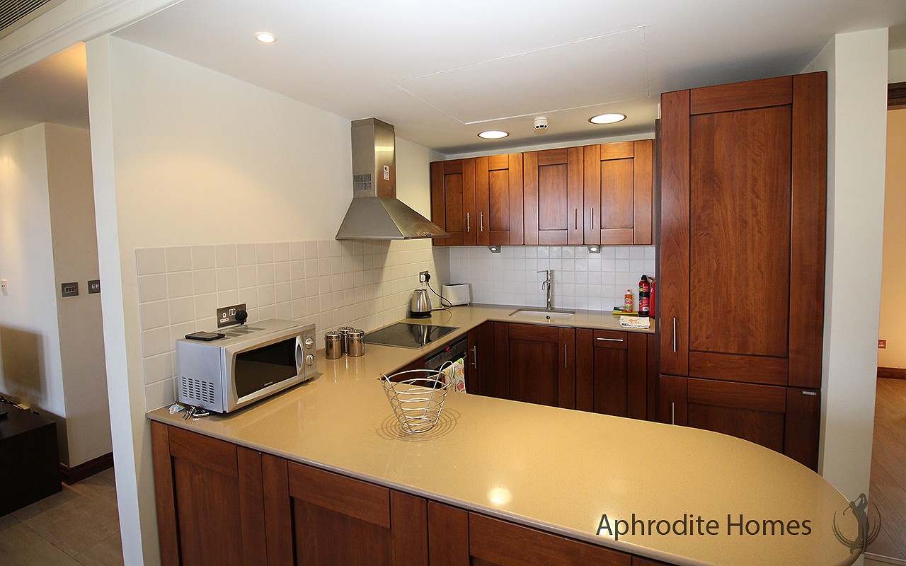 AH289P - 2-Bed Luxury Apartment