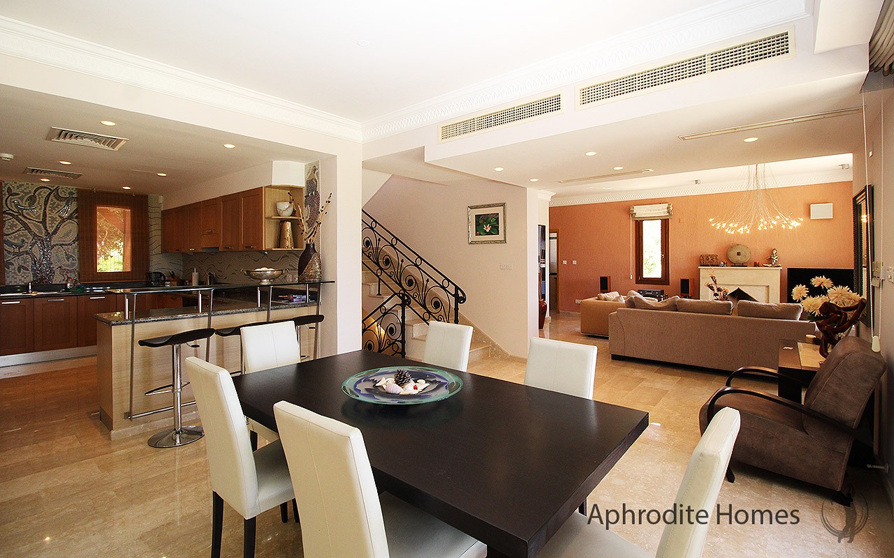 AH294V - 4-Bed Luxury Detached Villa