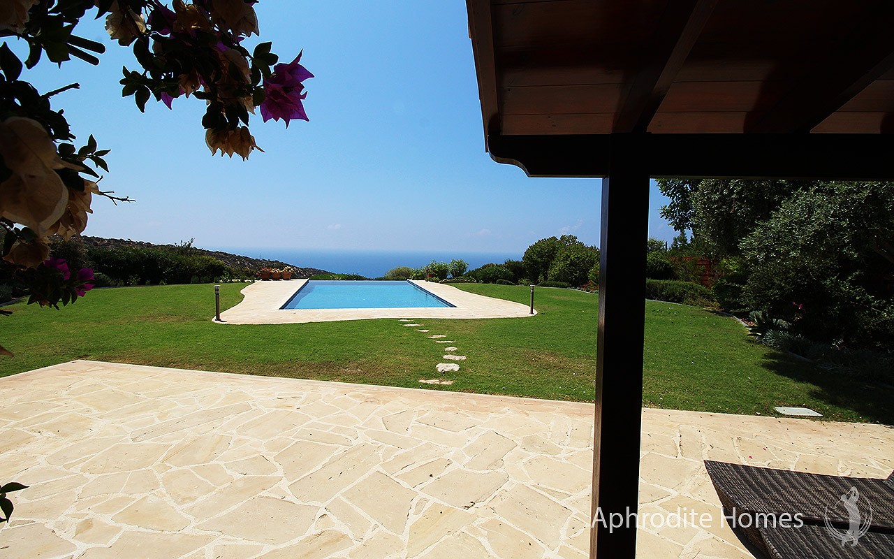AH294V - 4-Bed Luxury Detached Villa
