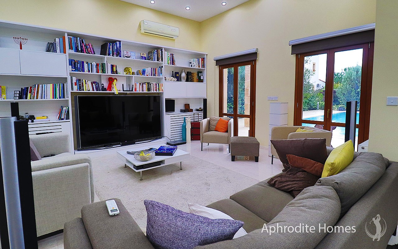 AH298V-4-Bed Luxury Detached Villa