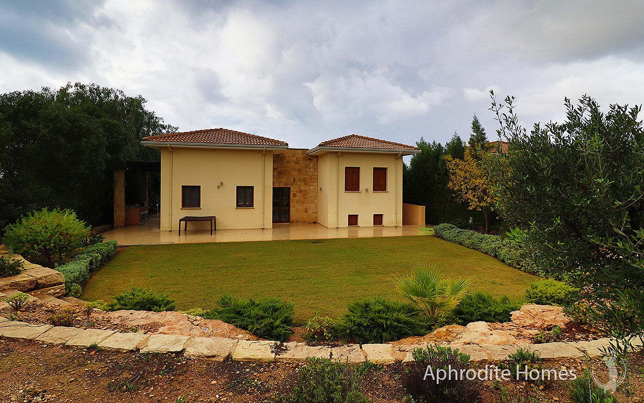 AH298V-4-Bed Luxury Detached Villa