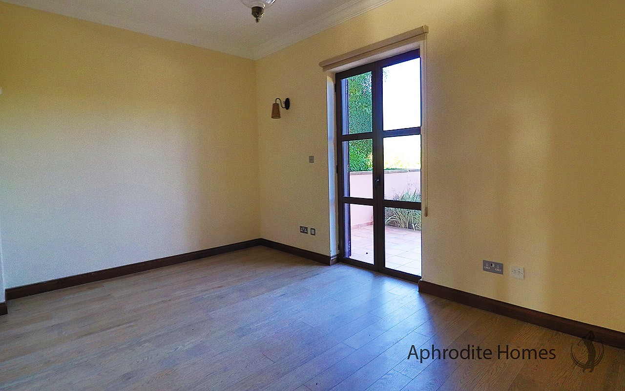AH301P - 2-Bed Luxury Apartment