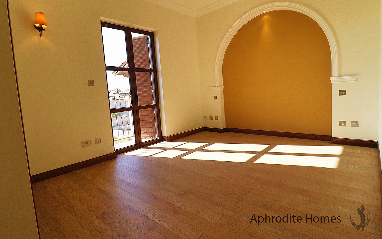 AH303P - 2-Bed Luxury Apartment