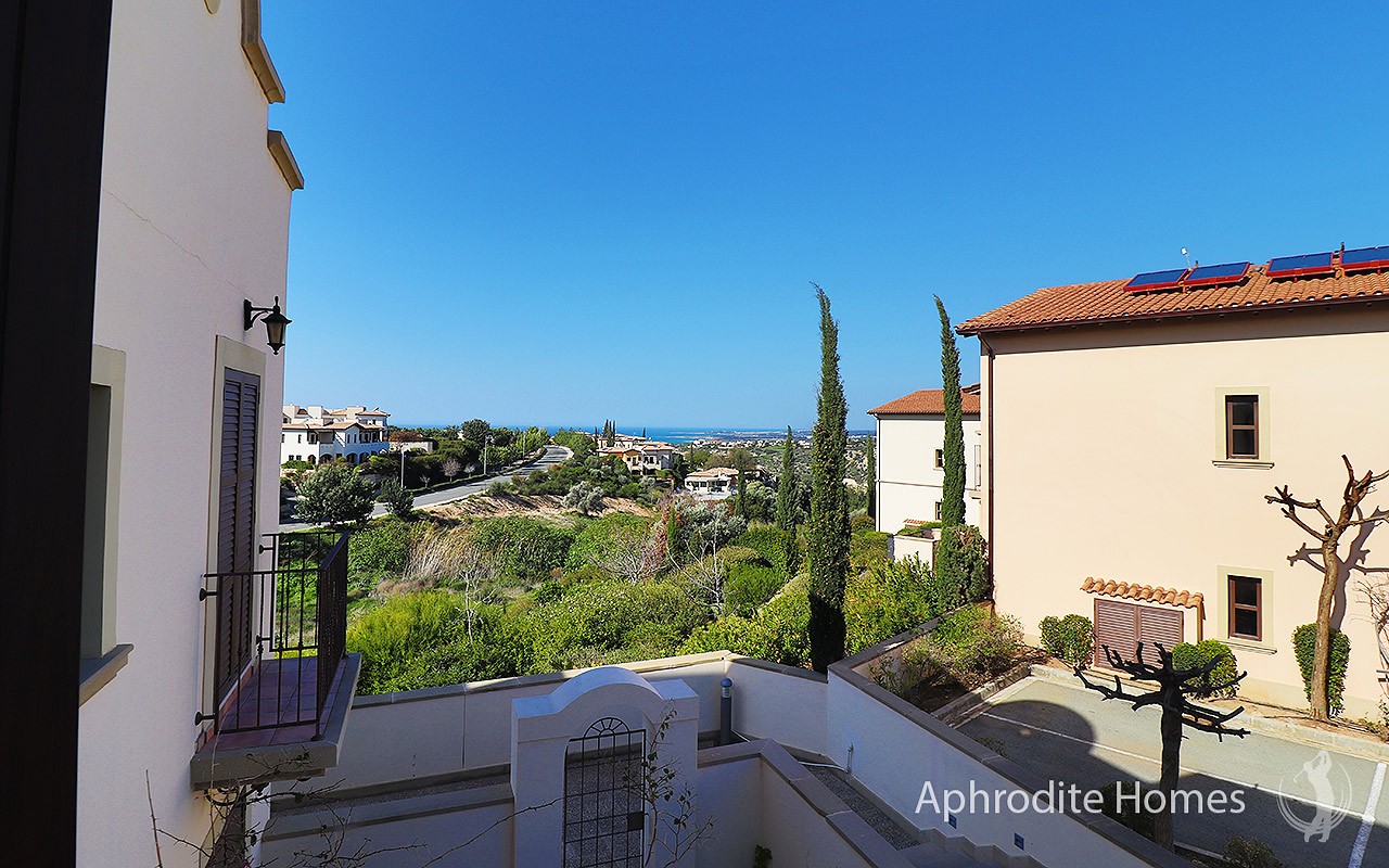 AH304P - 2-Bed Luxury Apartment