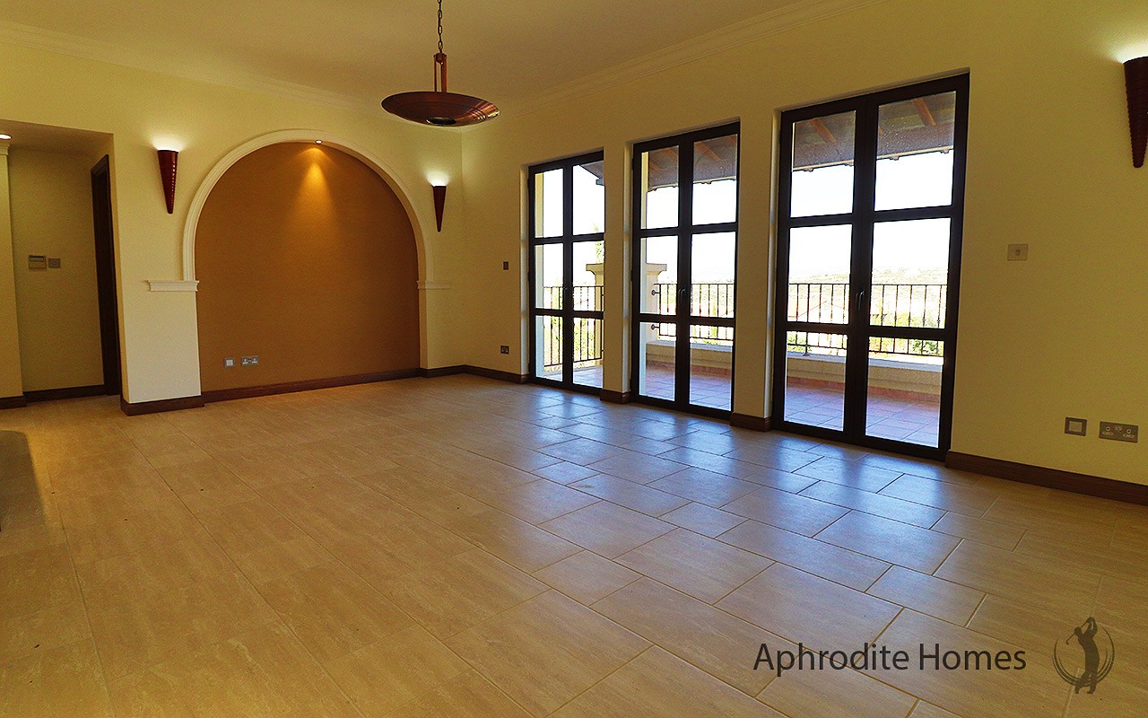 AH311P - 2-Bed Luxury Apartment