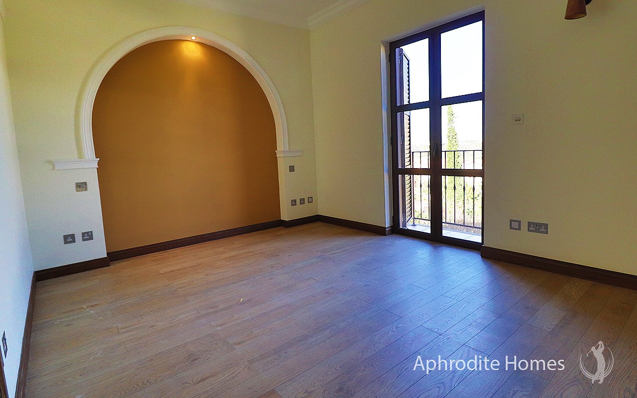 AH311P - 2-Bed Luxury Apartment