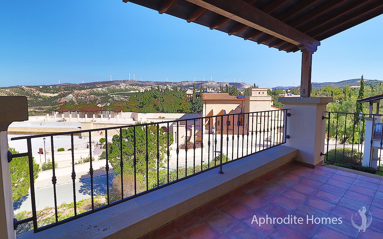 AH311P - 2-Bed Luxury Apartment