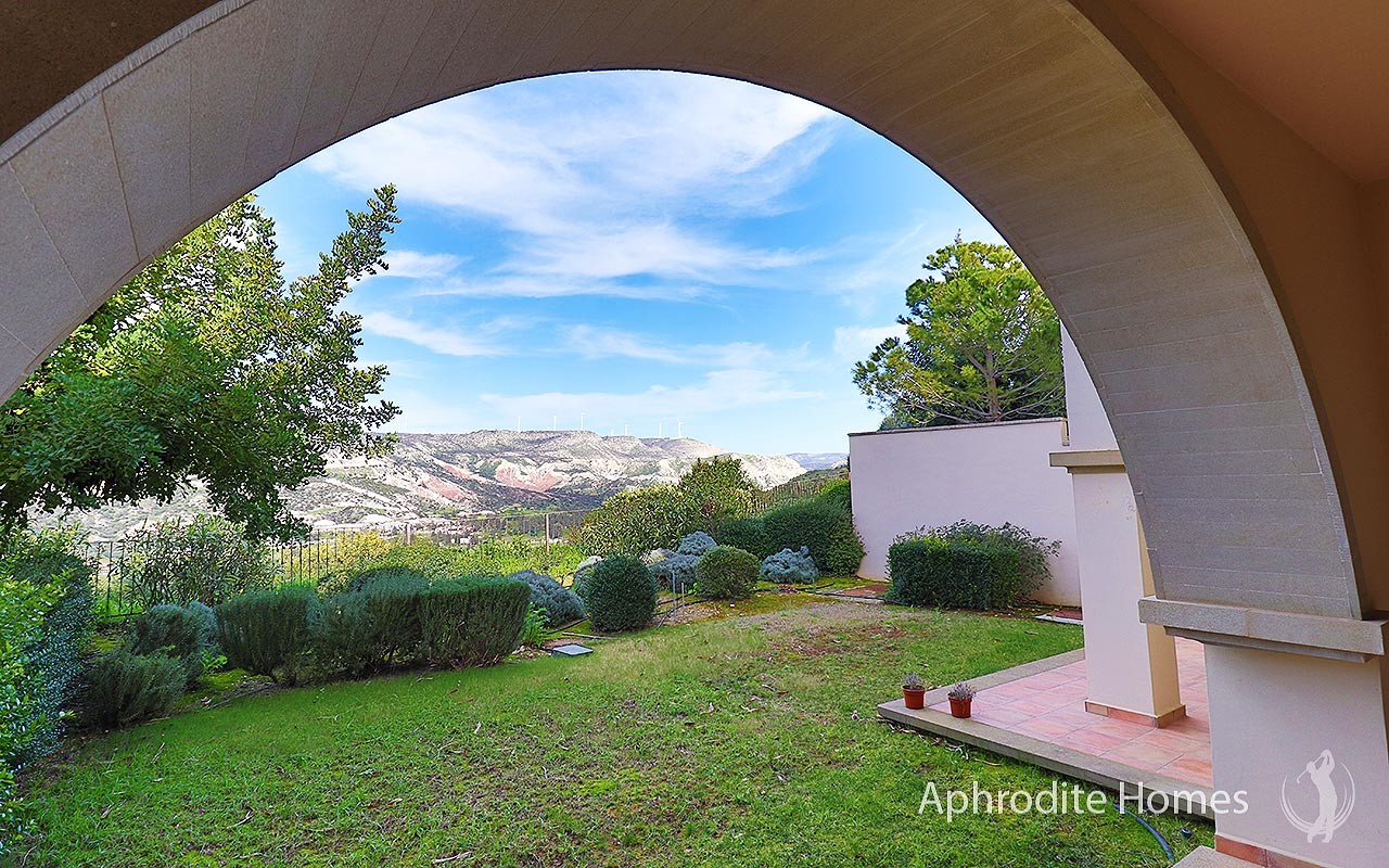 AH315P - 2-Bed Luxury Apartment