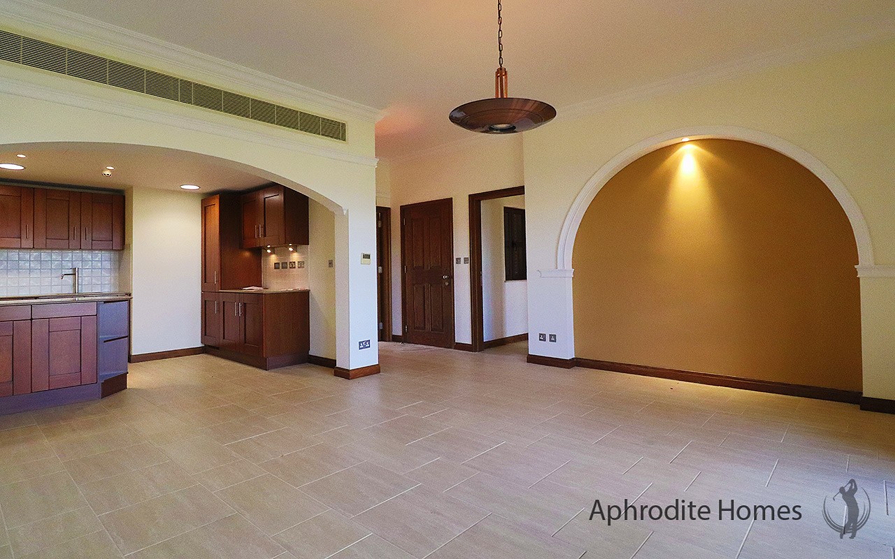 AH318P - 2-Bed Luxury Apartment