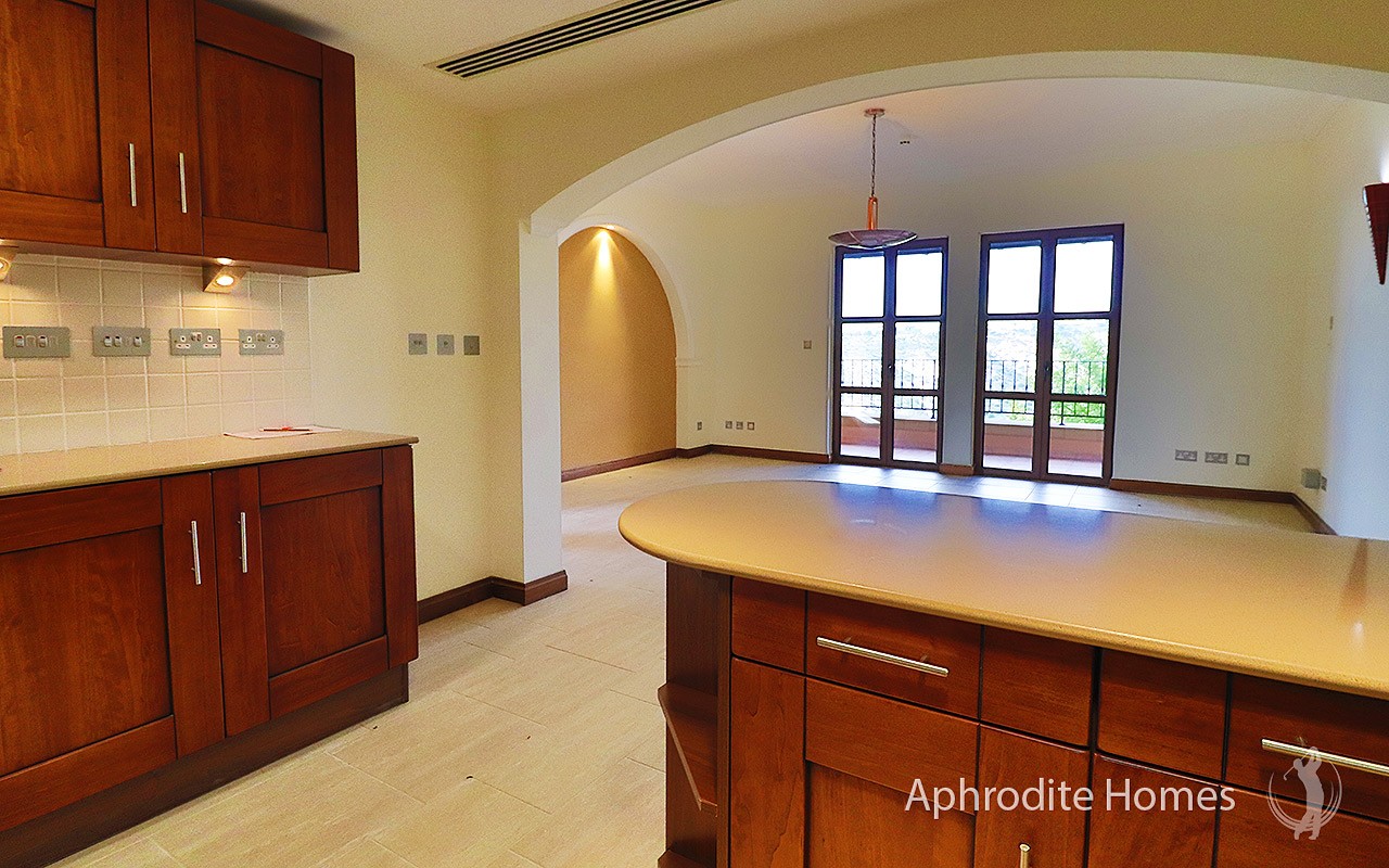 AH318P - 2-Bed Luxury Apartment