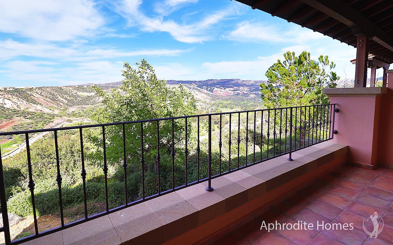 AH318P - 2-Bed Luxury Apartment