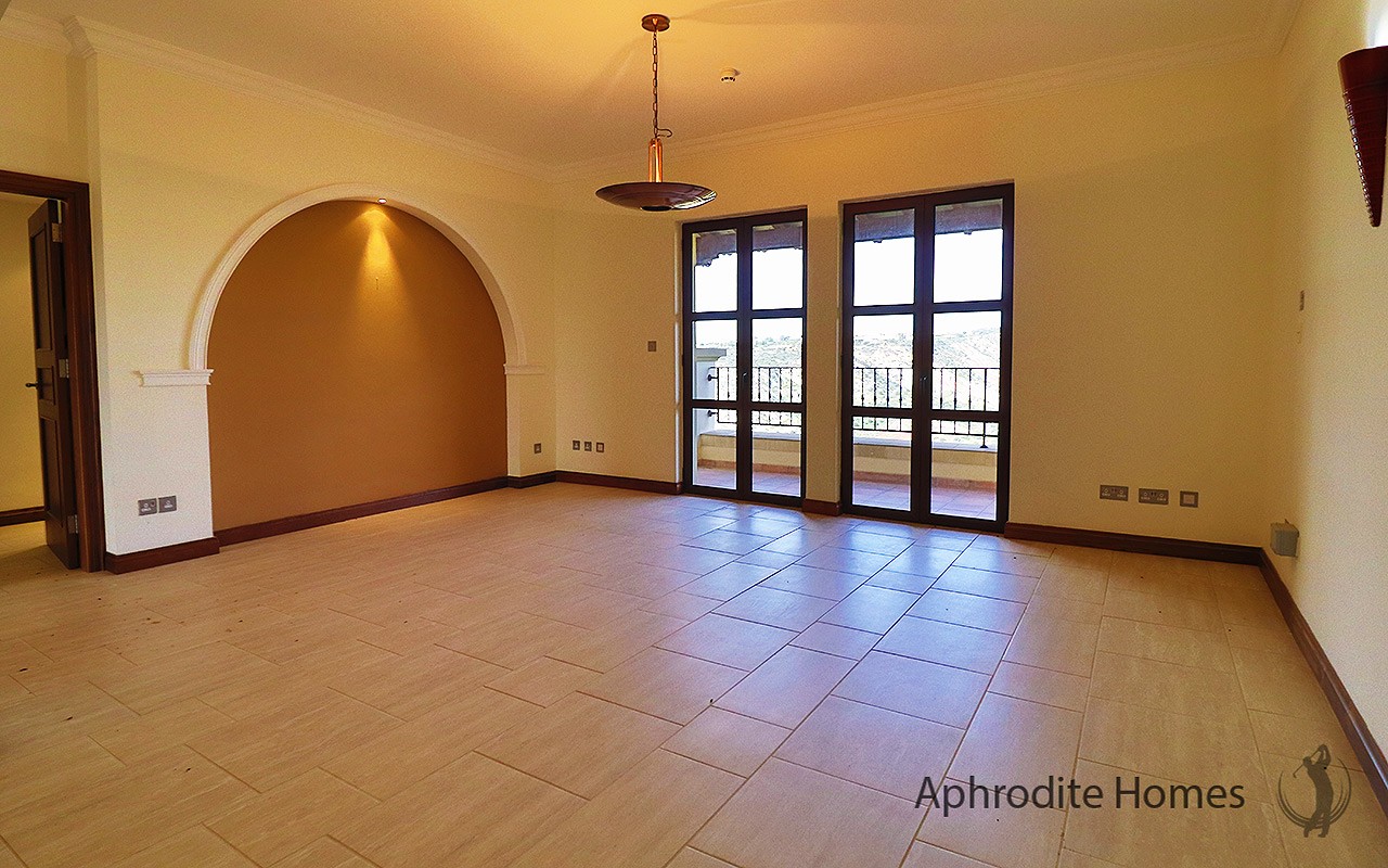 AH320P - 2-Bed Luxury Apartment