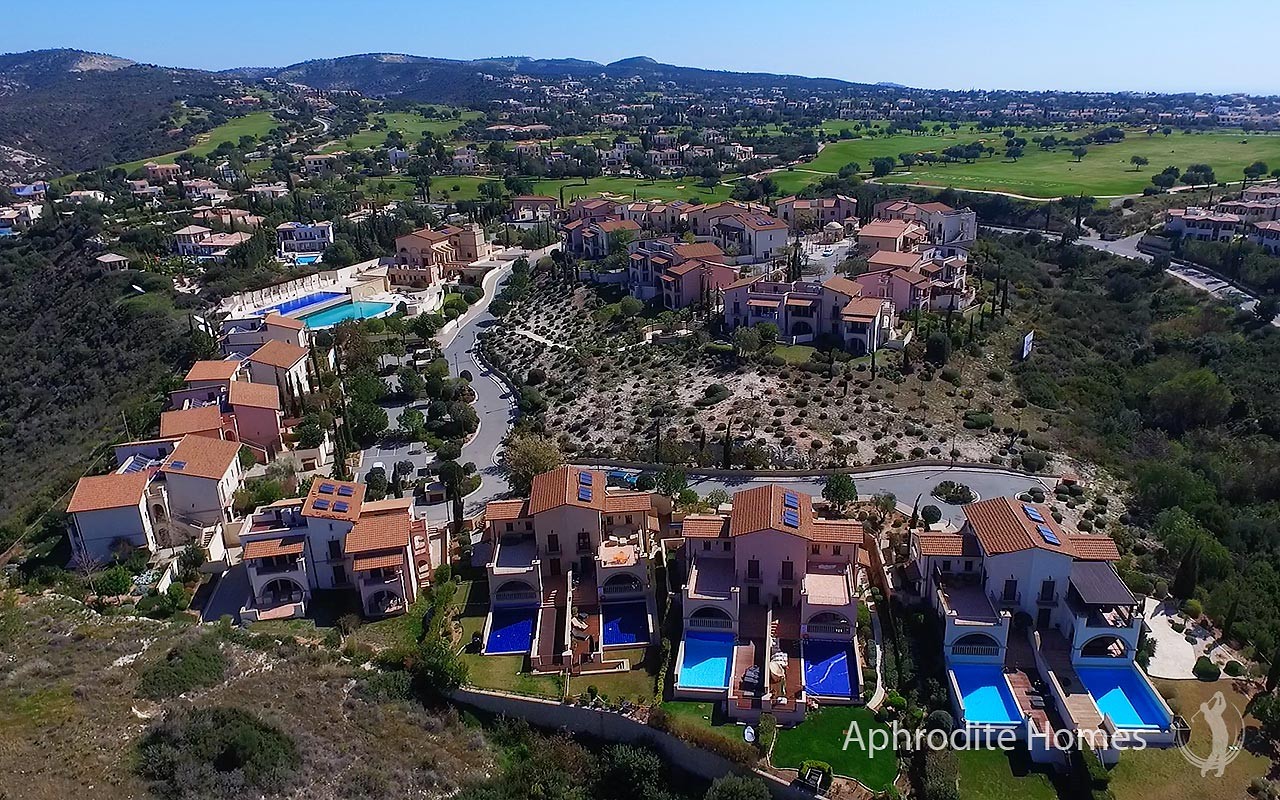 AH320P - 2-Bed Luxury Apartment