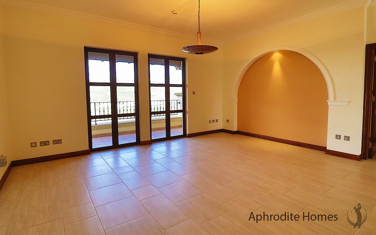 AH321P - 2-Bed Luxury Apartment