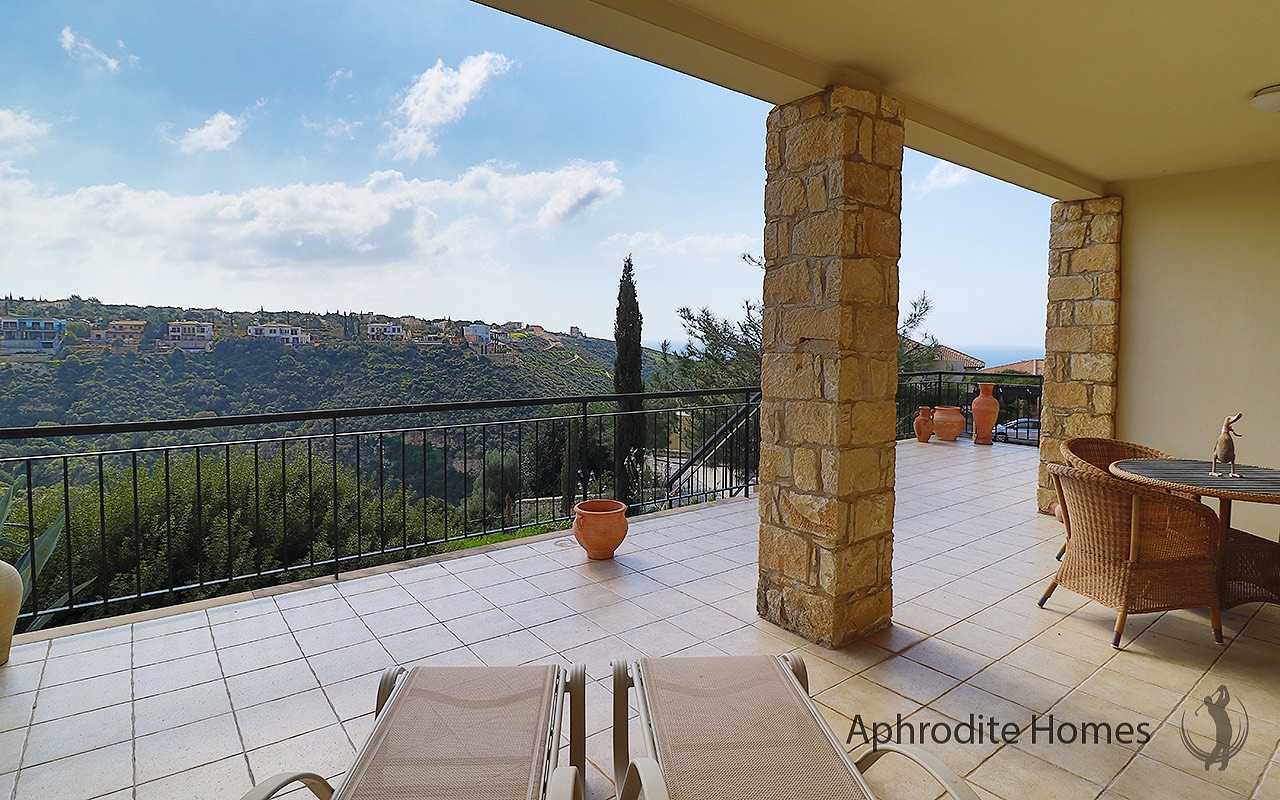 AH323P - 2-Bed Luxury Apartment