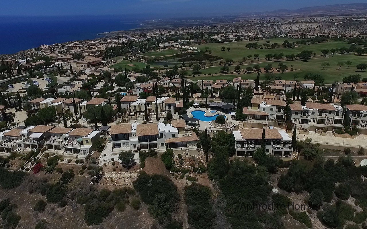 AH329P - 3-Bed Luxury Townhouse