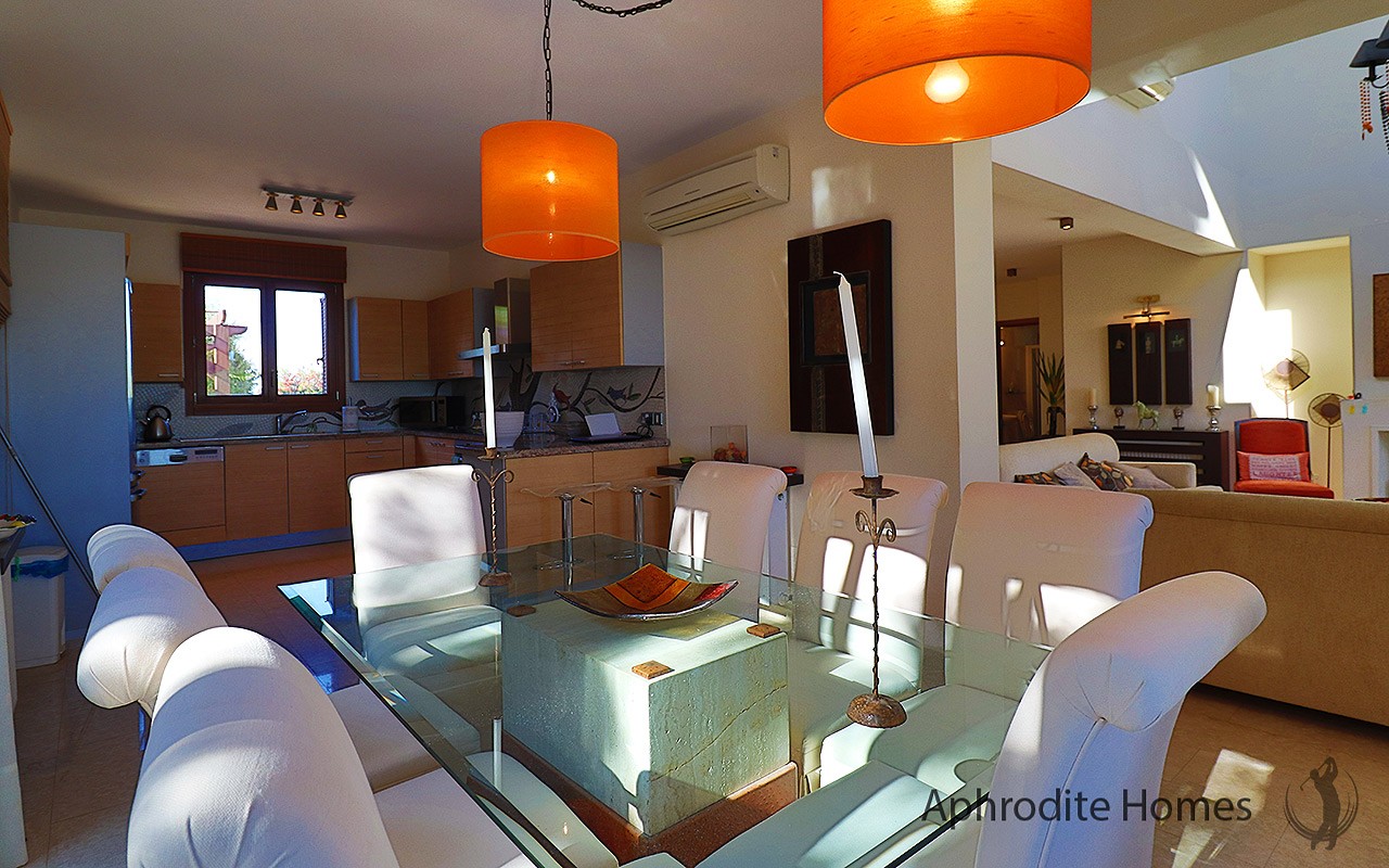 AH337V - 4-Bed Luxury Detached Villa