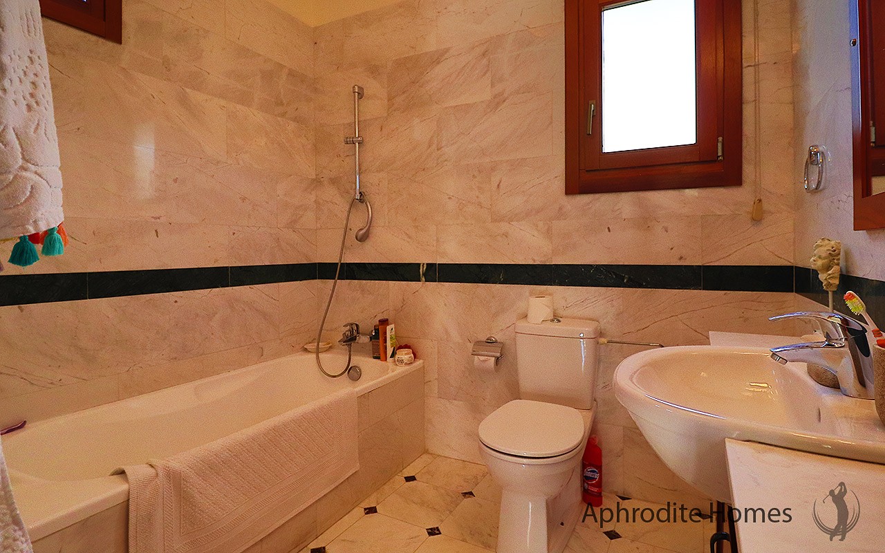 AH337V - 4-Bed Luxury Detached Villa