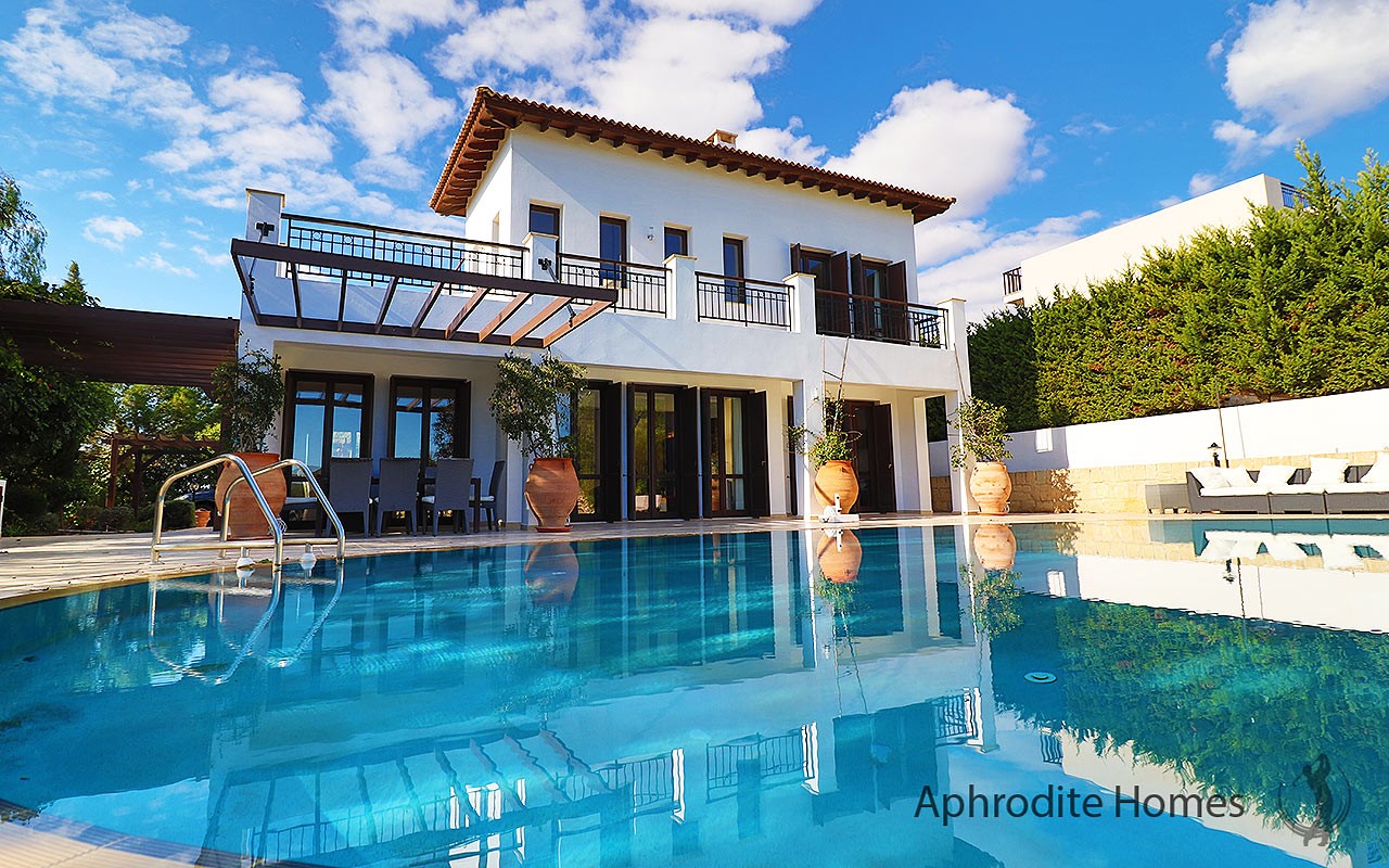 AH337V - 4-Bed Luxury Detached Villa