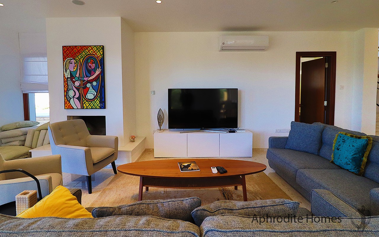 AH344V - 4-Bed Luxury Detached Villa