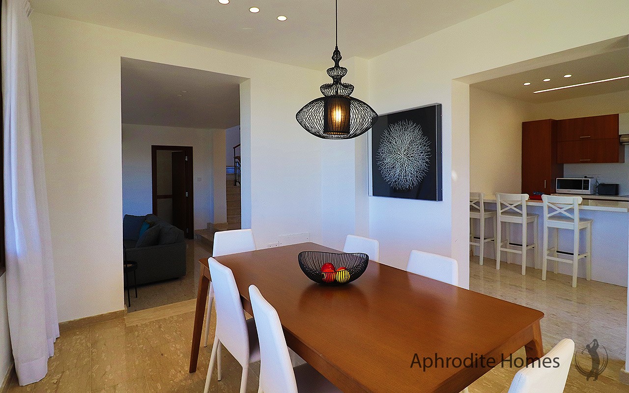 AH344V - 4-Bed Luxury Detached Villa