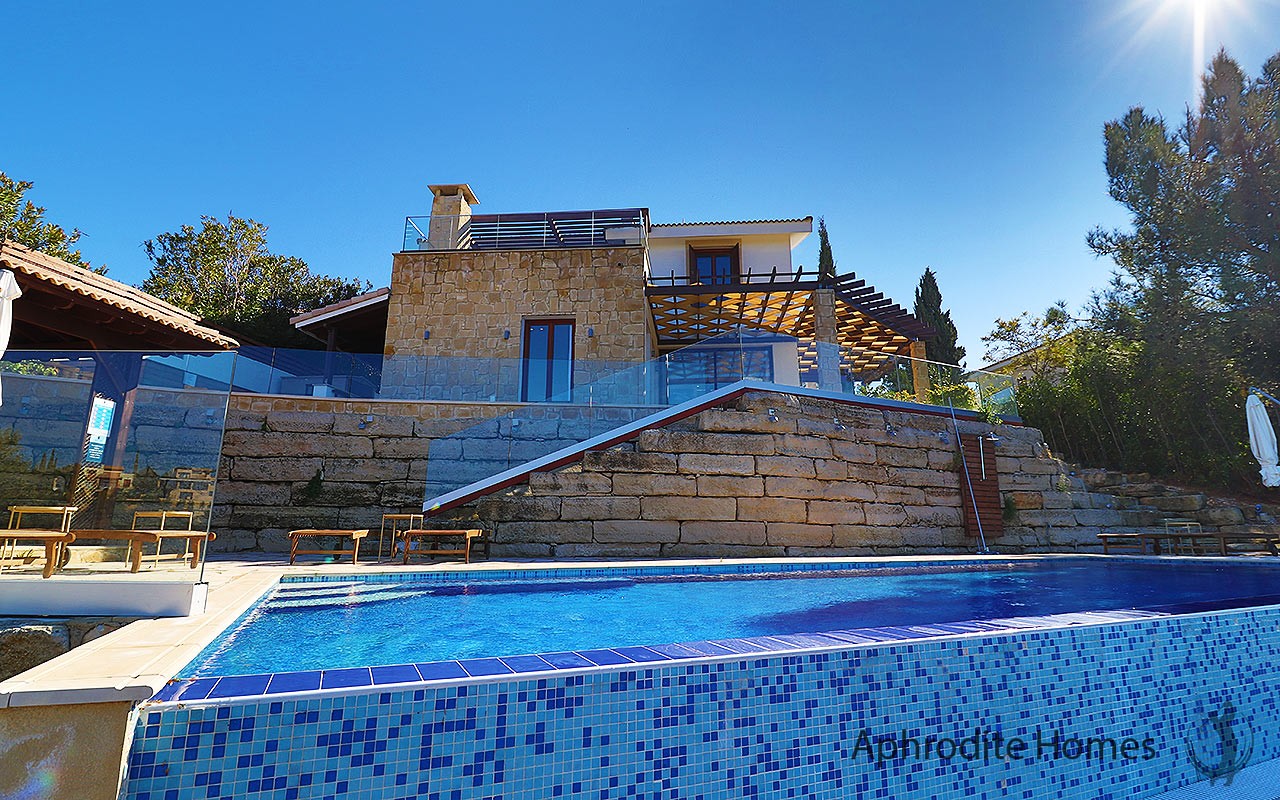AH344V - 4-Bed Luxury Detached Villa