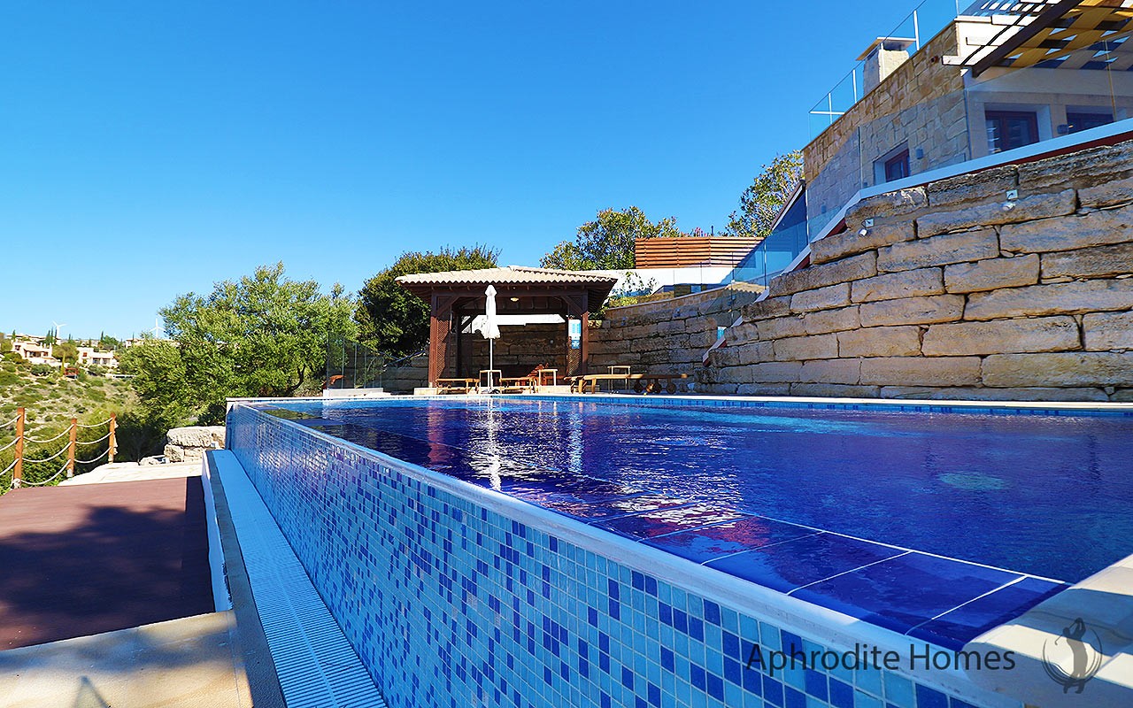 AH344V - 4-Bed Luxury Detached Villa