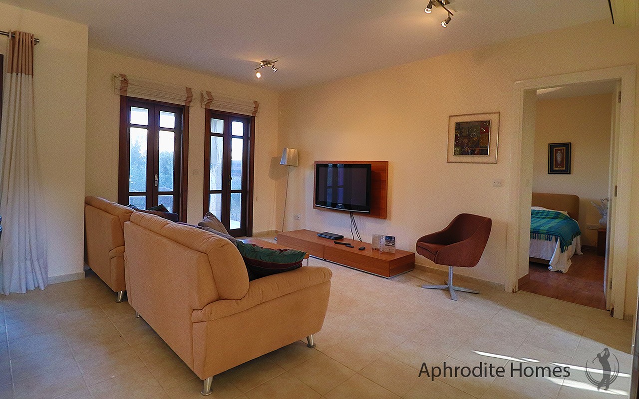 AH345P - 2-Bed Luxury Apartment
